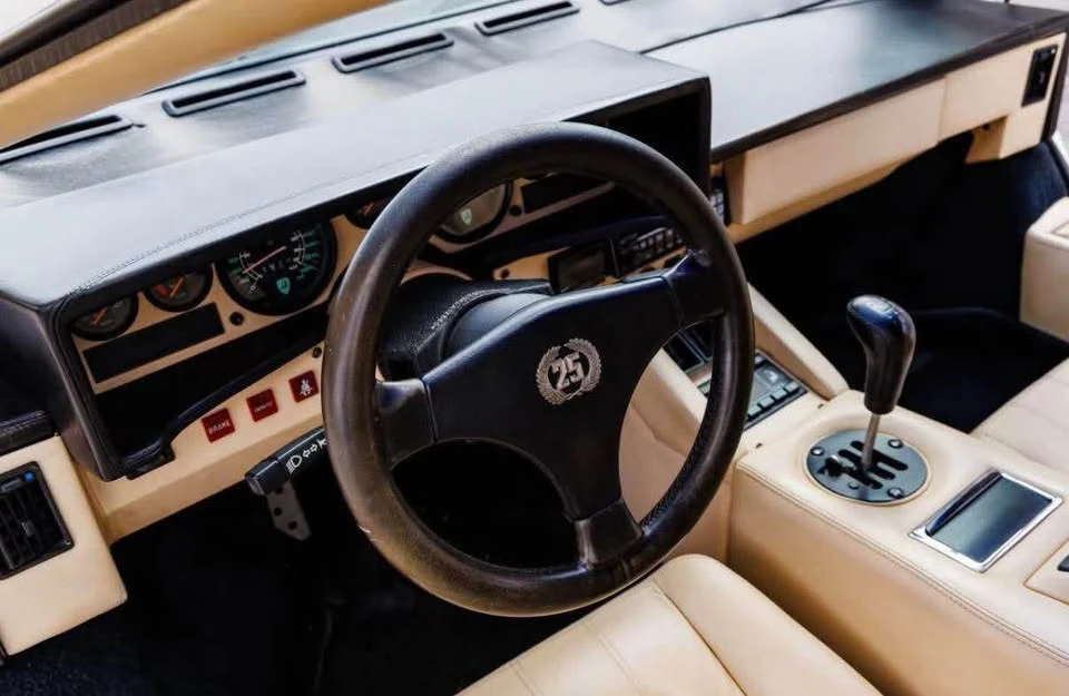 1989 Lamborghini Countach 25th Anniversary Edition - Image 14 of 18