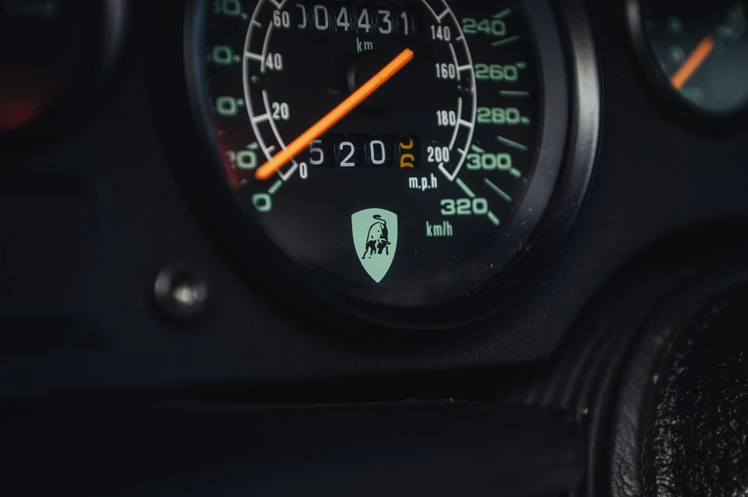 1989 Lamborghini Countach 25th Anniversary Edition - Image 24 of 31