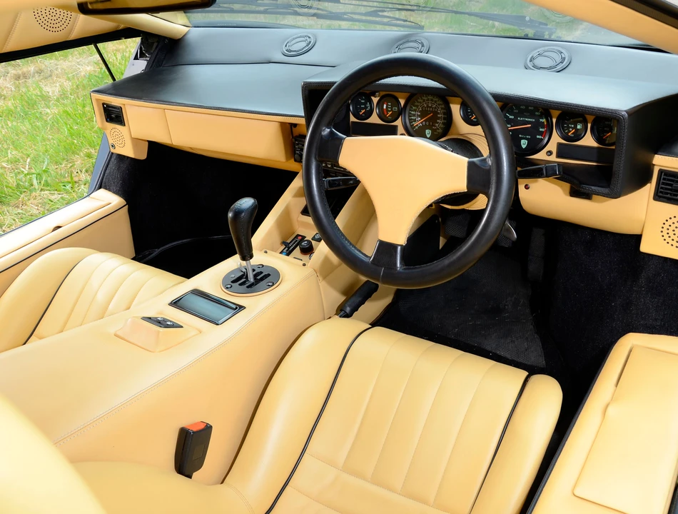 1989 Lamborghini Countach 25th Anniversary Edition - Image 15 of 30