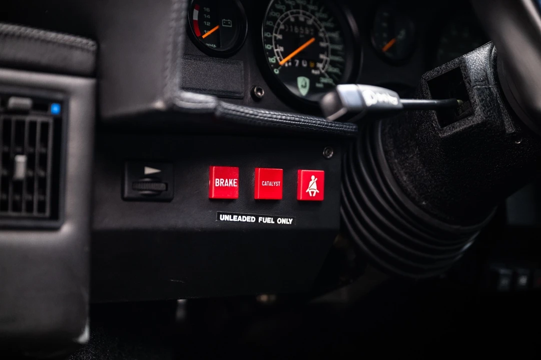 1989 Lamborghini Countach 25th Anniversary Edition - Image 20 of 31