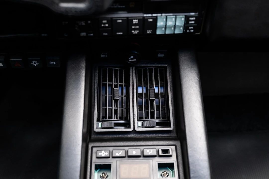 1989 Lamborghini Countach 25th Anniversary Edition - Image 23 of 31