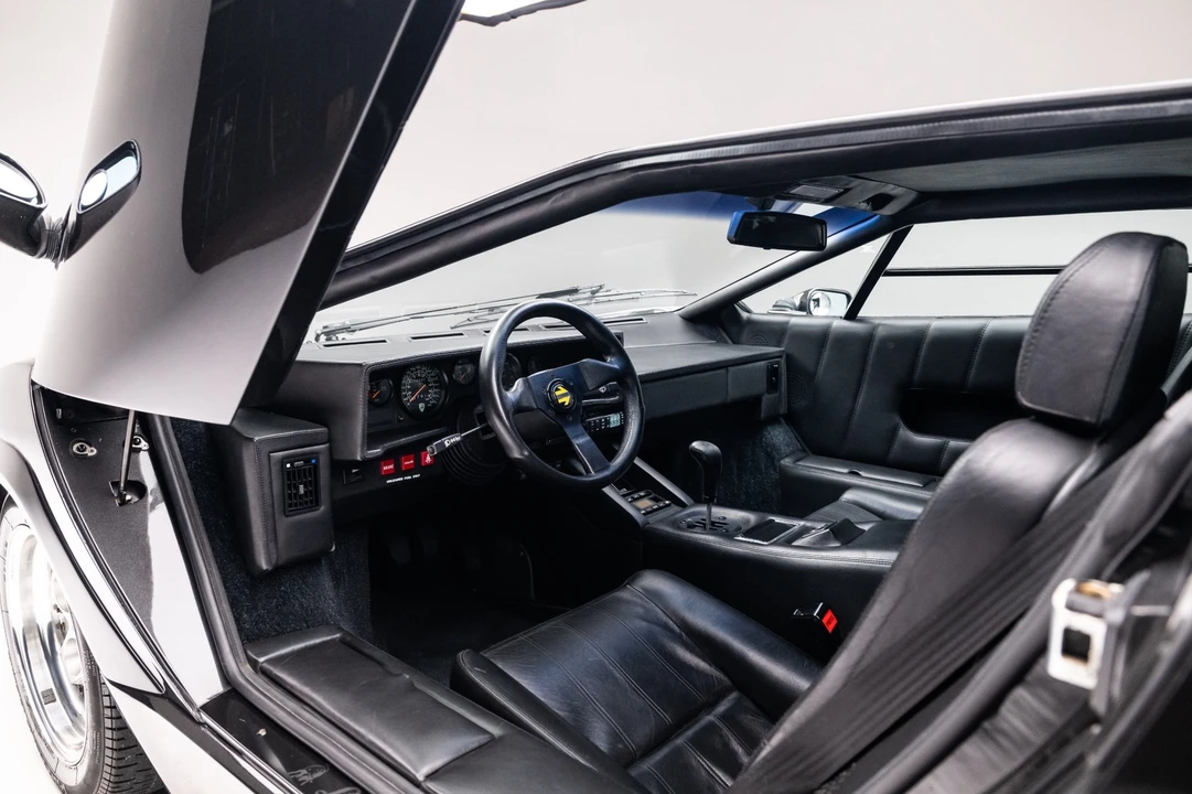 1989 Lamborghini Countach 25th Anniversary Edition - Image 14 of 31