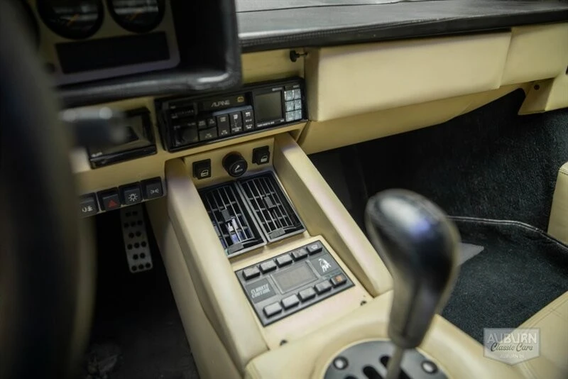 1989 Lamborghini Countach 25th Anniversary Edition - Image 14 of 31