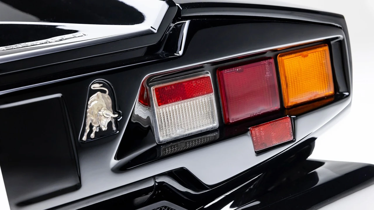1989 Lamborghini Countach 25th Anniversary Edition - Image 29 of 31