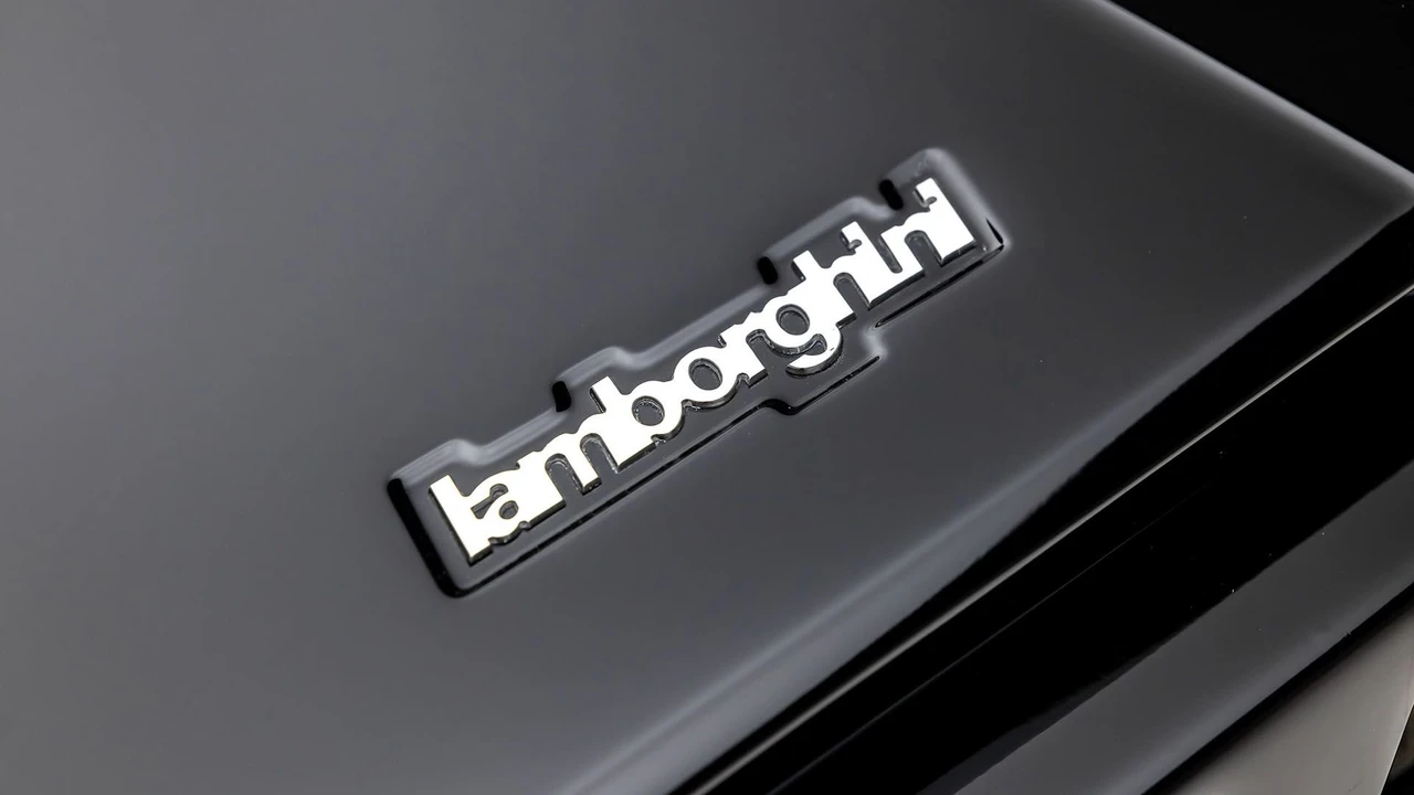 1989 Lamborghini Countach 25th Anniversary Edition - Image 26 of 31