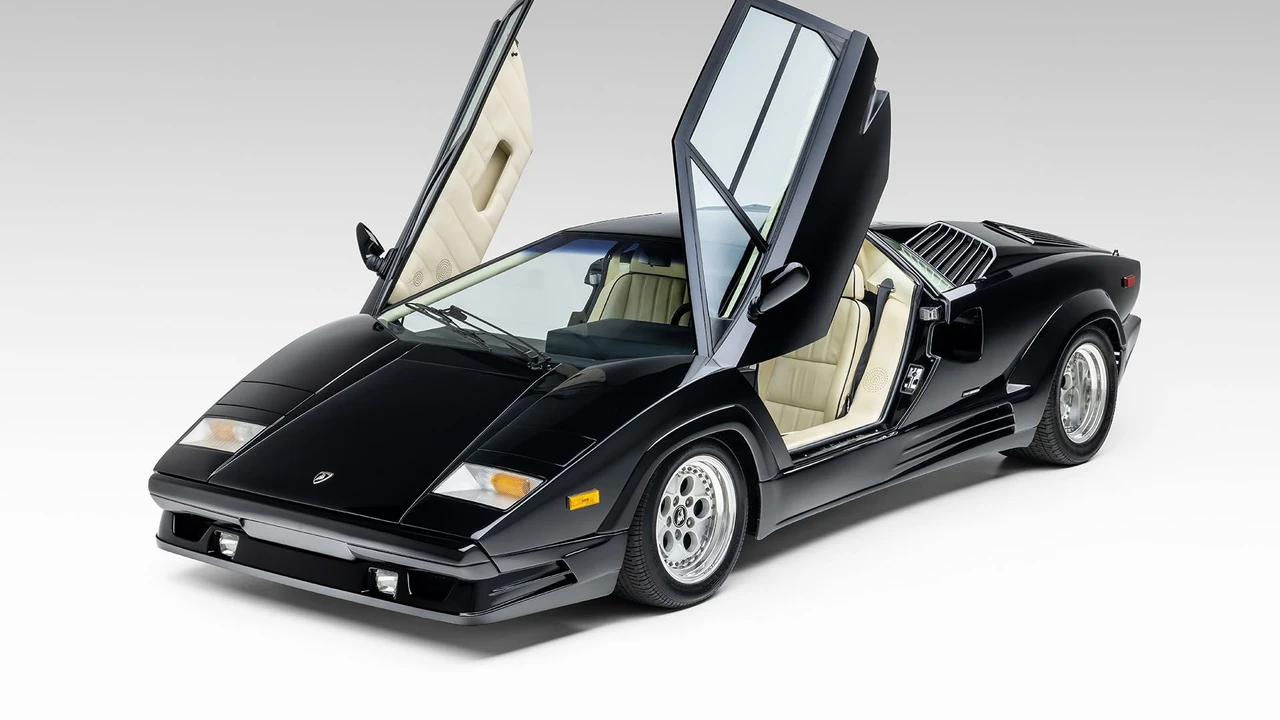 1989 Lamborghini Countach 25th Anniversary Edition - Image 23 of 31