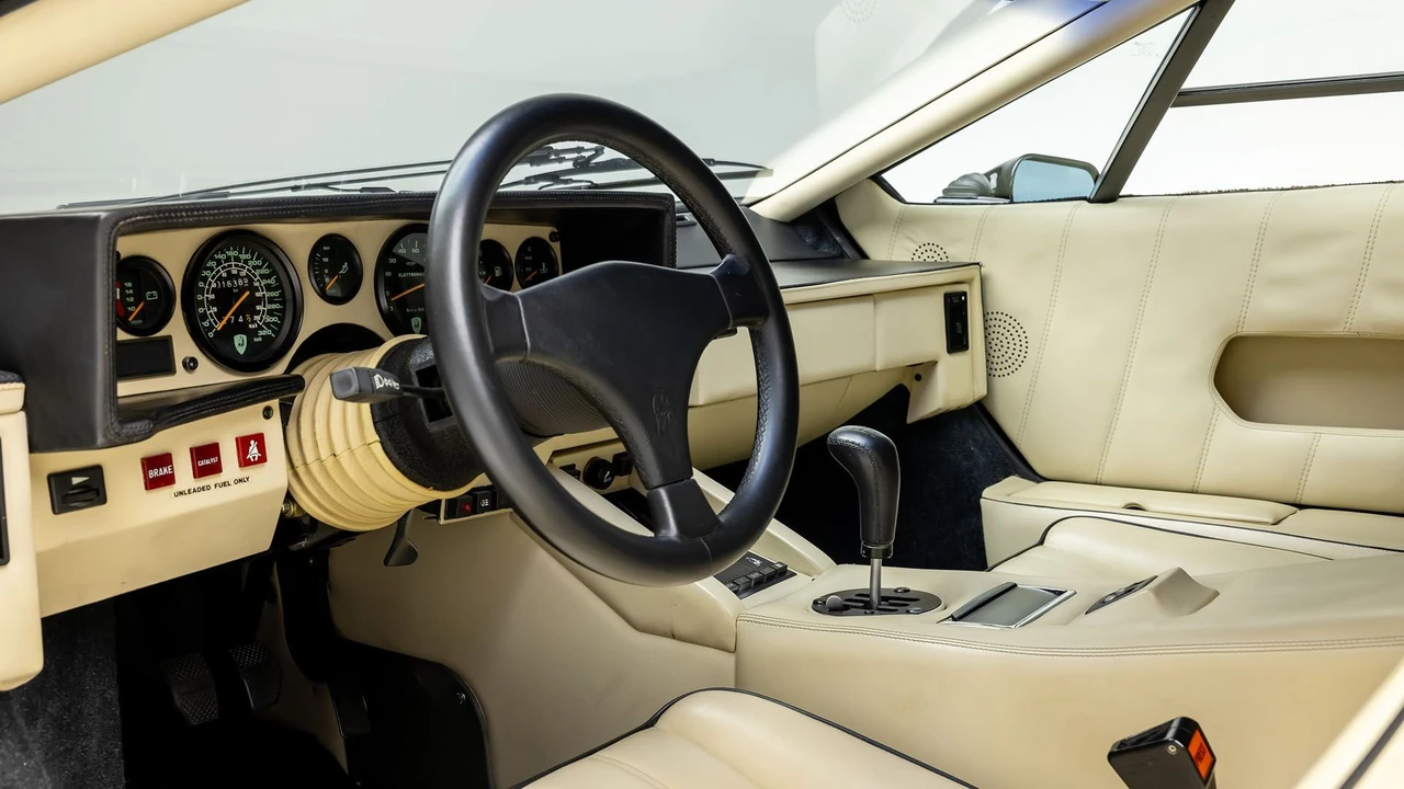 1989 Lamborghini Countach 25th Anniversary Edition - Image 6 of 31