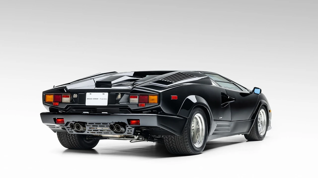 1989 Lamborghini Countach 25th Anniversary Edition - Image 19 of 31