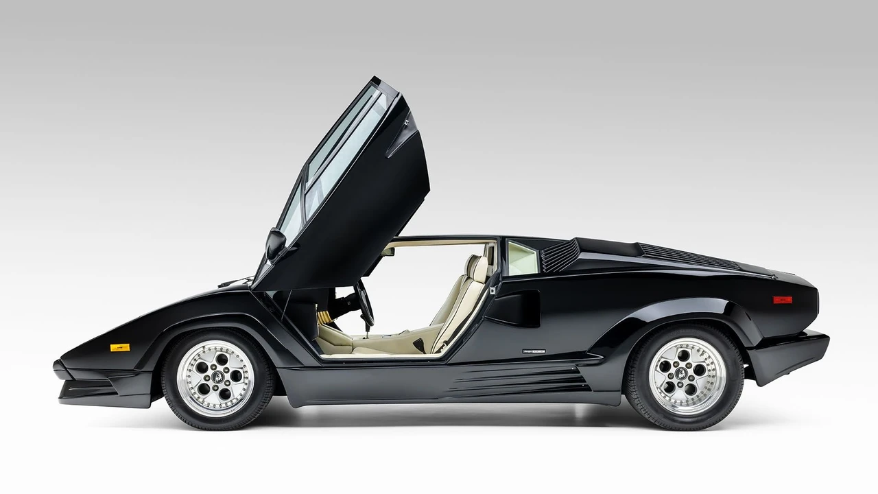 1989 Lamborghini Countach 25th Anniversary Edition - Image 21 of 31