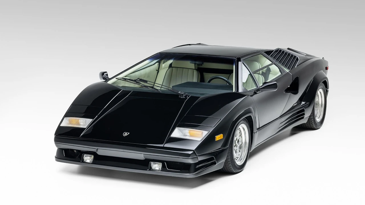 1989 Lamborghini Countach 25th Anniversary Edition - Image 10 of 31