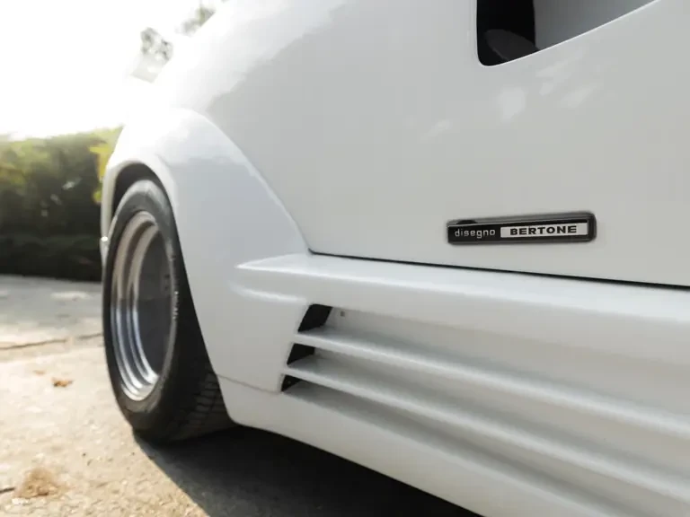 1989 Lamborghini Countach 25th Anniversary Edition - Image 9 of 31