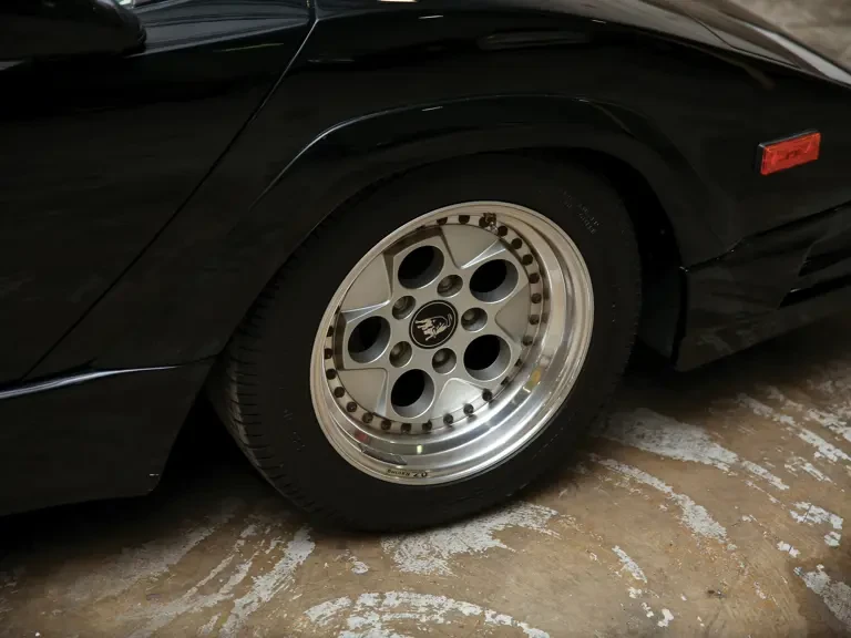 1989 Lamborghini Countach 25th Anniversary Edition - Image 17 of 29