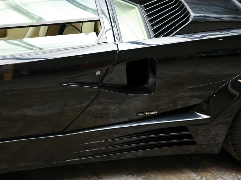 1989 Lamborghini Countach 25th Anniversary Edition - Image 16 of 29