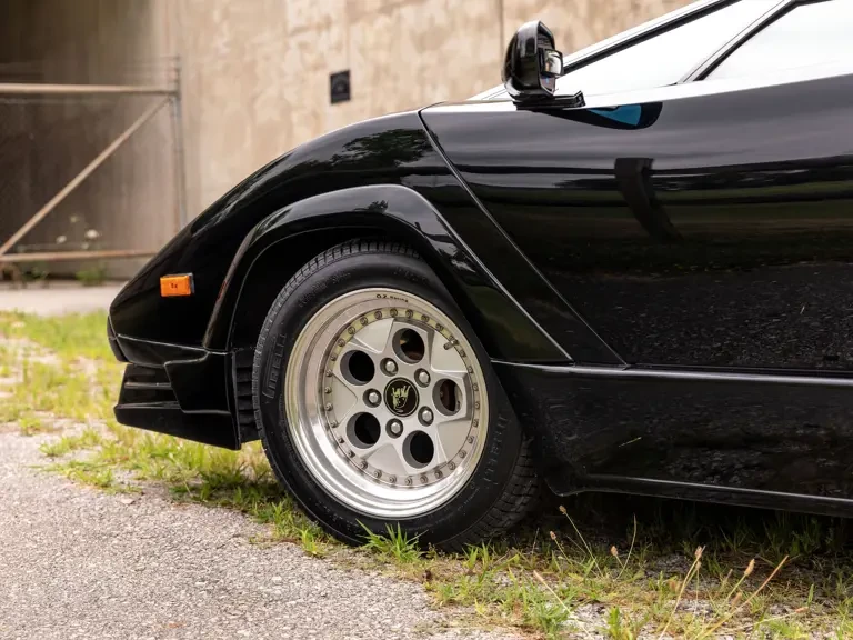 1989 Lamborghini Countach 25th Anniversary Edition - Image 25 of 31