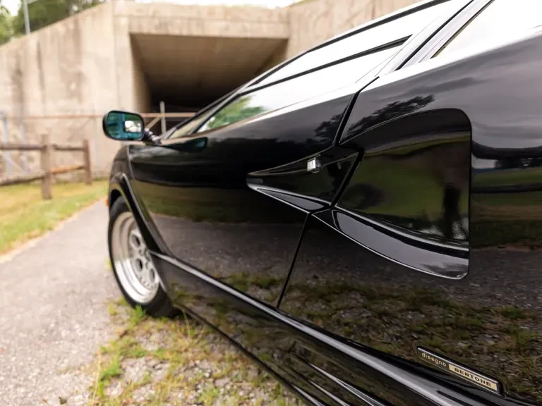 1989 Lamborghini Countach 25th Anniversary Edition - Image 30 of 31