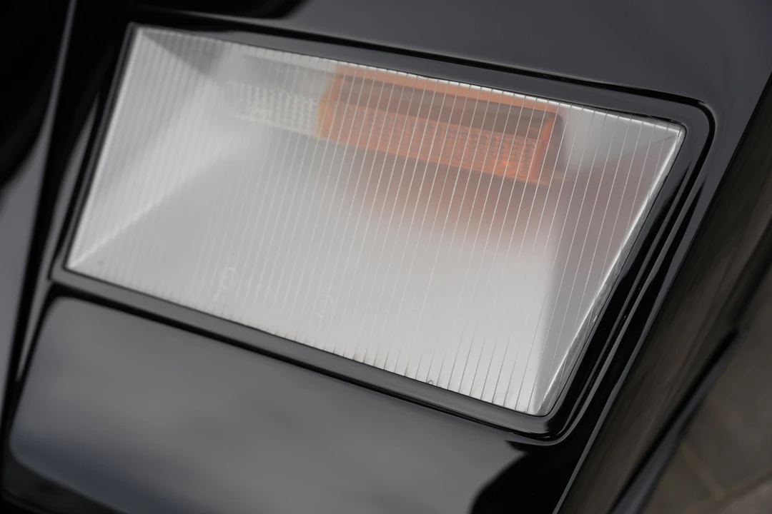 1989 Lamborghini Countach 25th Anniversary Edition - Image 27 of 31