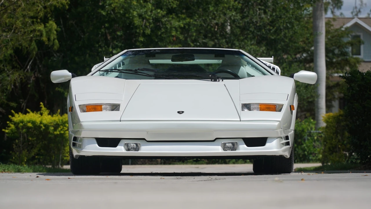 1989 Lamborghini Countach 25th Anniversary Edition - Image 22 of 31