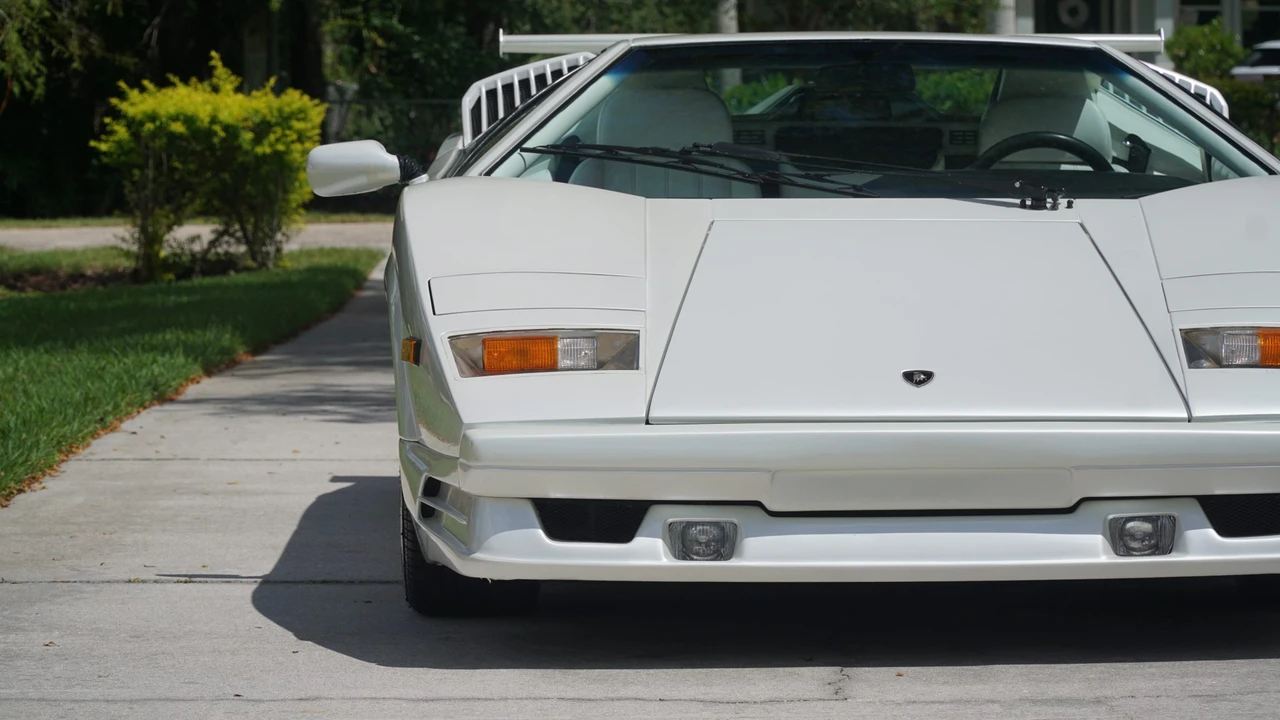 1989 Lamborghini Countach 25th Anniversary Edition - Image 26 of 31