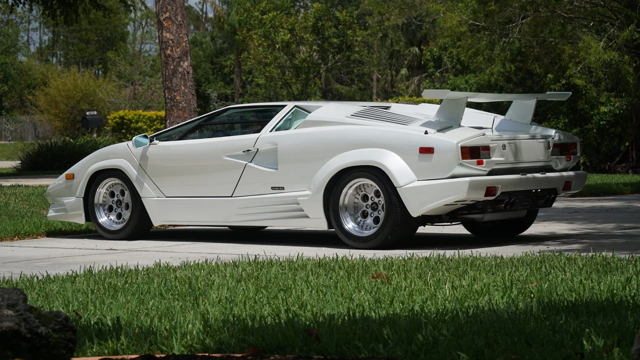 1989 Lamborghini Countach 25th Anniversary Edition - Image 5 of 31