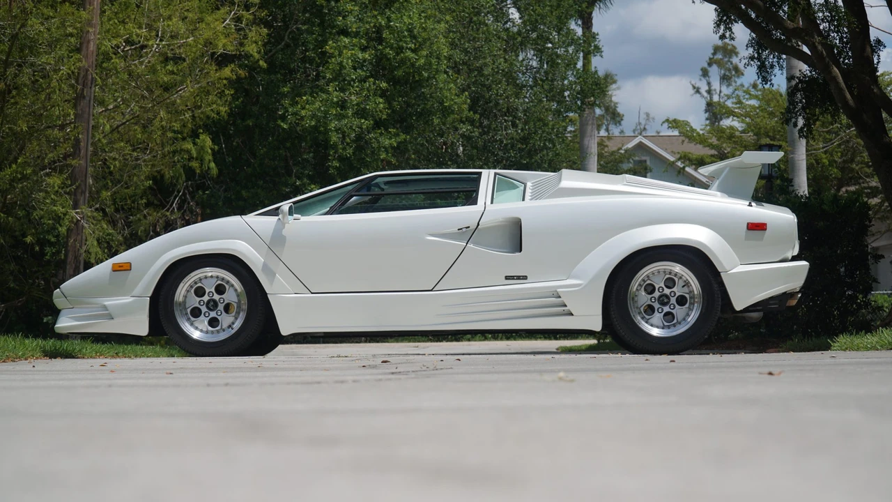 1989 Lamborghini Countach 25th Anniversary Edition - Image 4 of 31