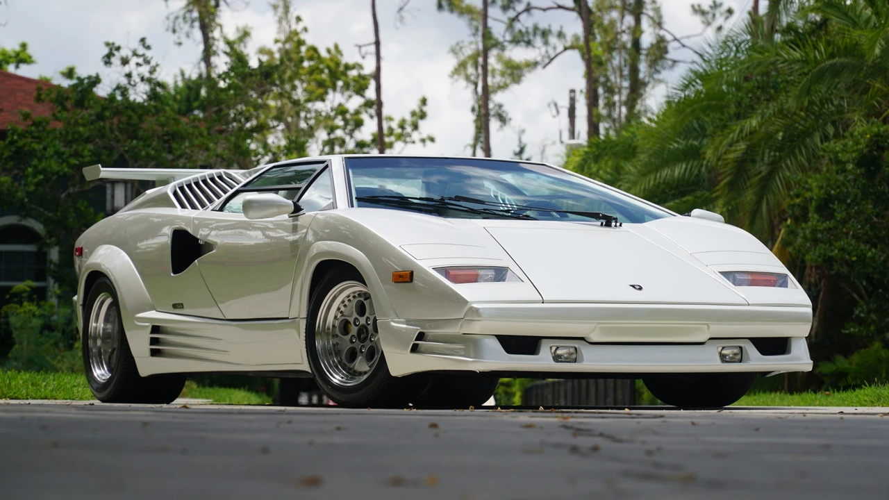 1989 Lamborghini Countach 25th Anniversary Edition - Image 20 of 31