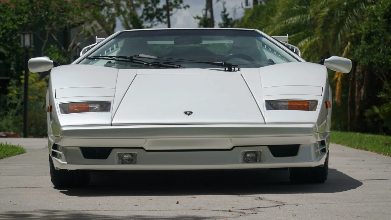 1989 Lamborghini Countach 25th Anniversary Edition - Image 23 of 31