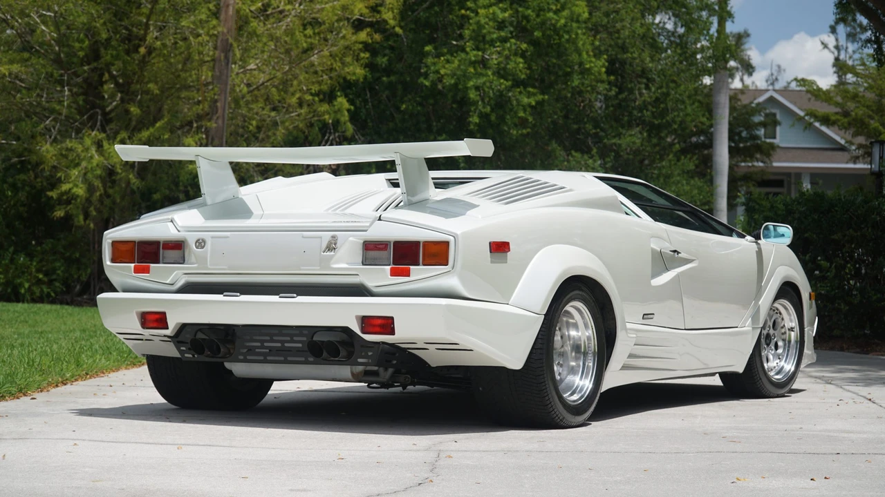 1989 Lamborghini Countach 25th Anniversary Edition - Image 12 of 31