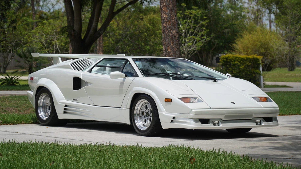 1989 Lamborghini Countach 25th Anniversary Edition - Image 19 of 31