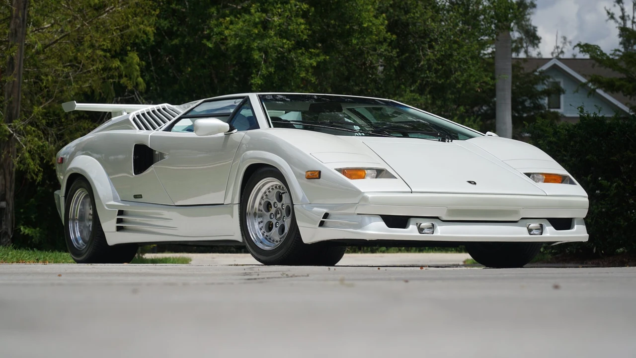 1989 Lamborghini Countach 25th Anniversary Edition - Image 21 of 31