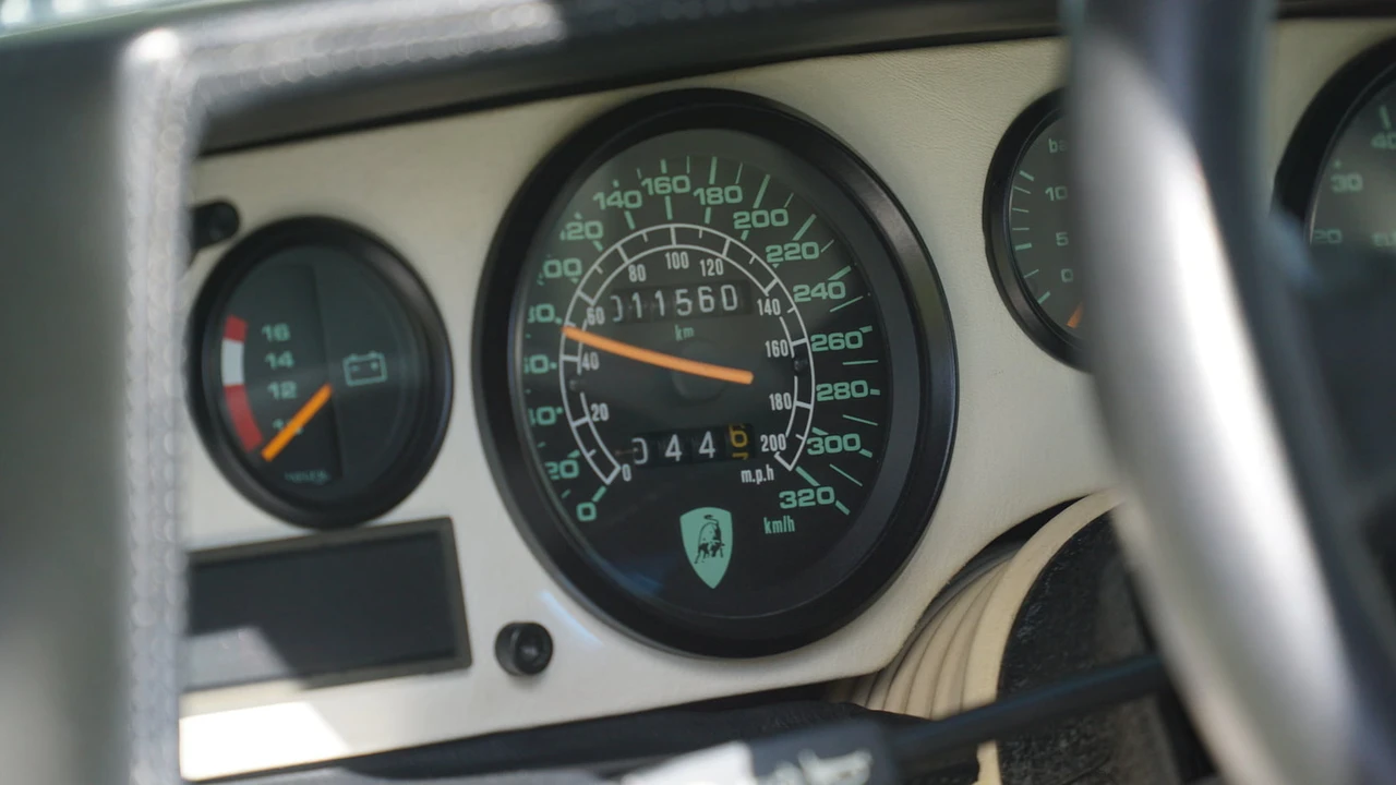 1989 Lamborghini Countach 25th Anniversary Edition - Image 16 of 24