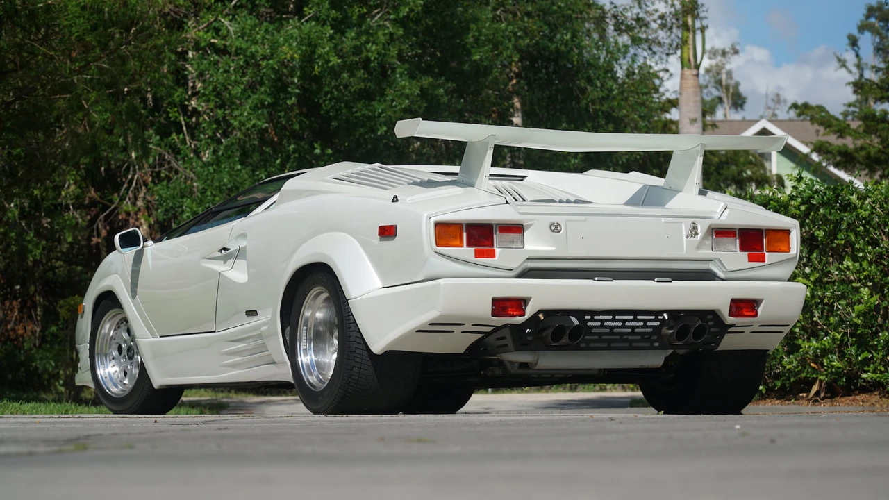 1989 Lamborghini Countach 25th Anniversary Edition - Image 22 of 24