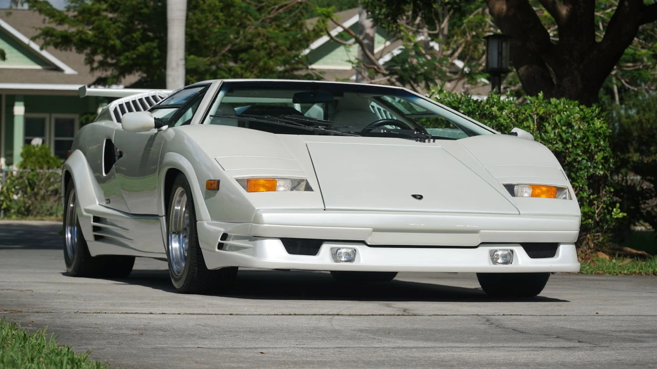 1989 Lamborghini Countach 25th Anniversary Edition - Image 24 of 24