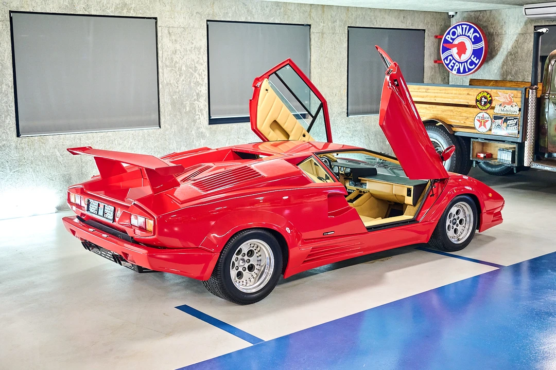 1989 Lamborghini Countach 25th Anniversary Edition - Image 30 of 31