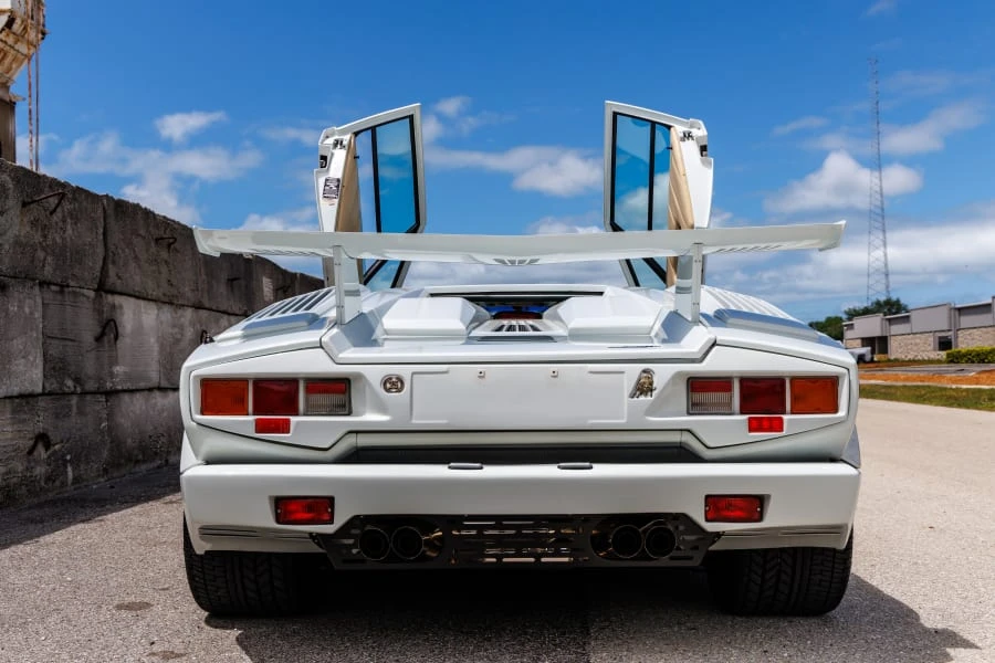 1989 Lamborghini Countach 25th Anniversary Edition - Image 27 of 31