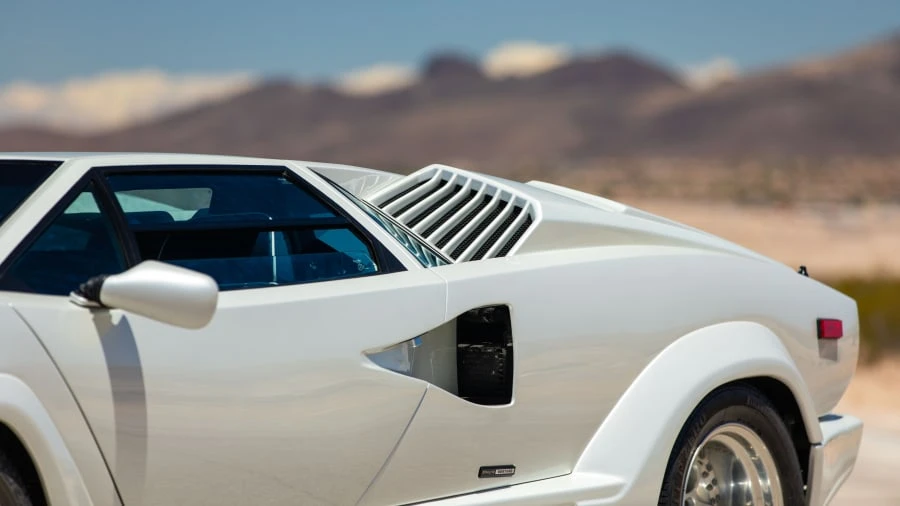 1989 Lamborghini Countach 25th Anniversary Edition - Image 25 of 31