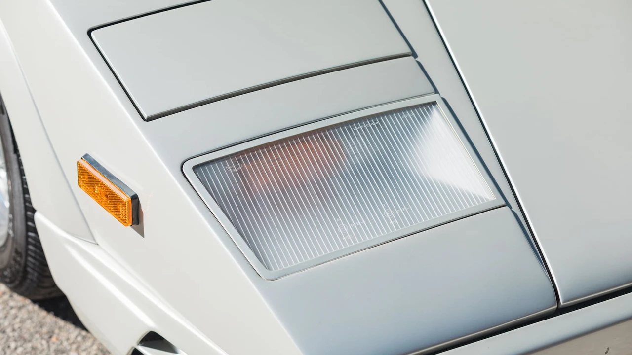 1989 Lamborghini Countach 25th Anniversary Edition - Image 25 of 31