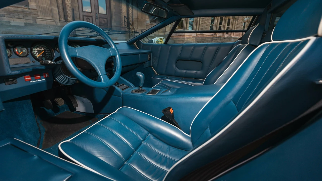 1989 Lamborghini Countach 25th Anniversary Edition - Image 26 of 31