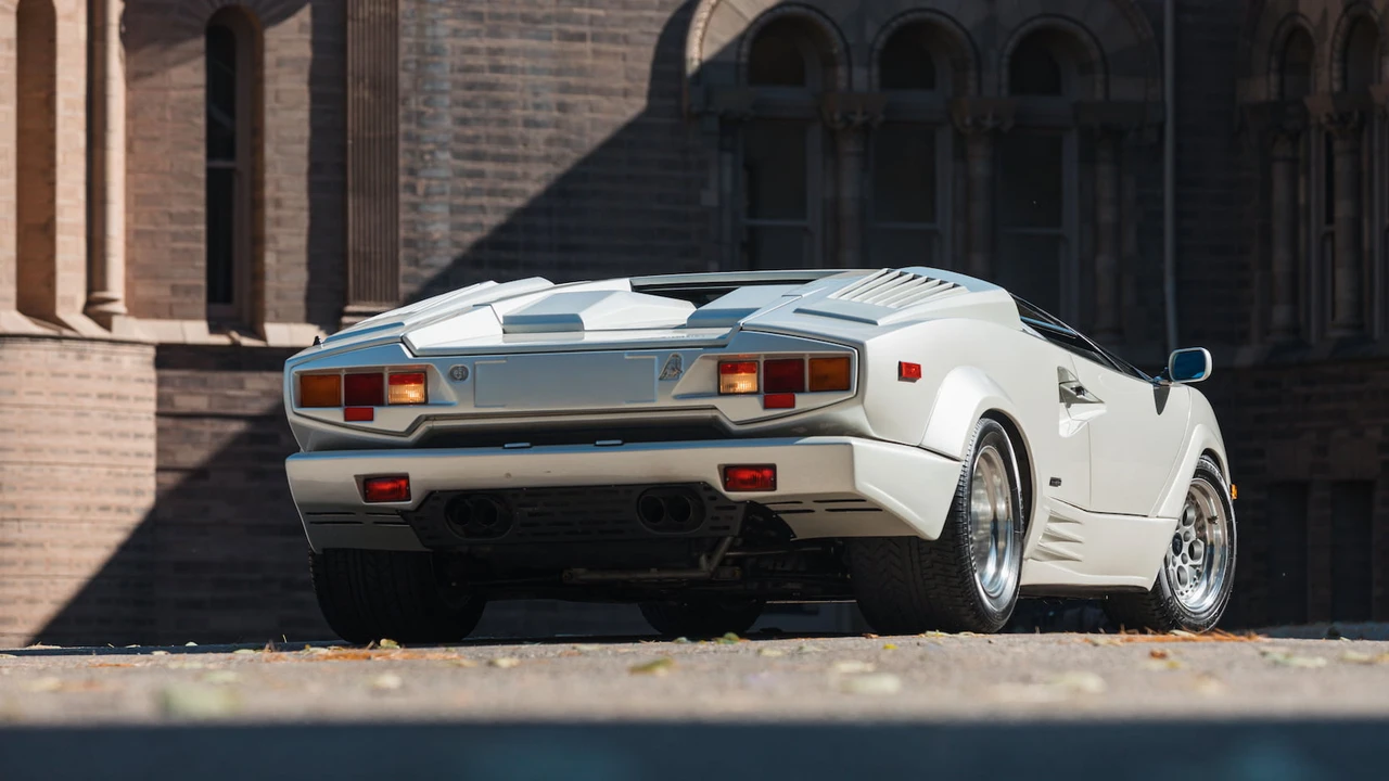 1989 Lamborghini Countach 25th Anniversary Edition - Image 3 of 31