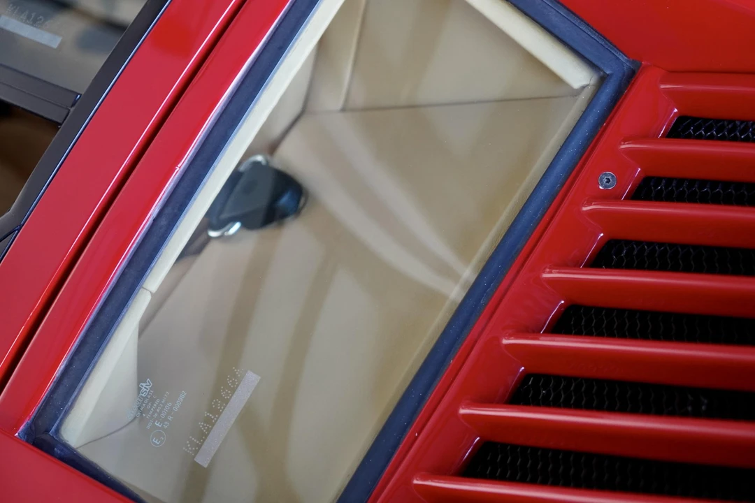1989 Lamborghini Countach 25th Anniversary Edition - Image 23 of 31