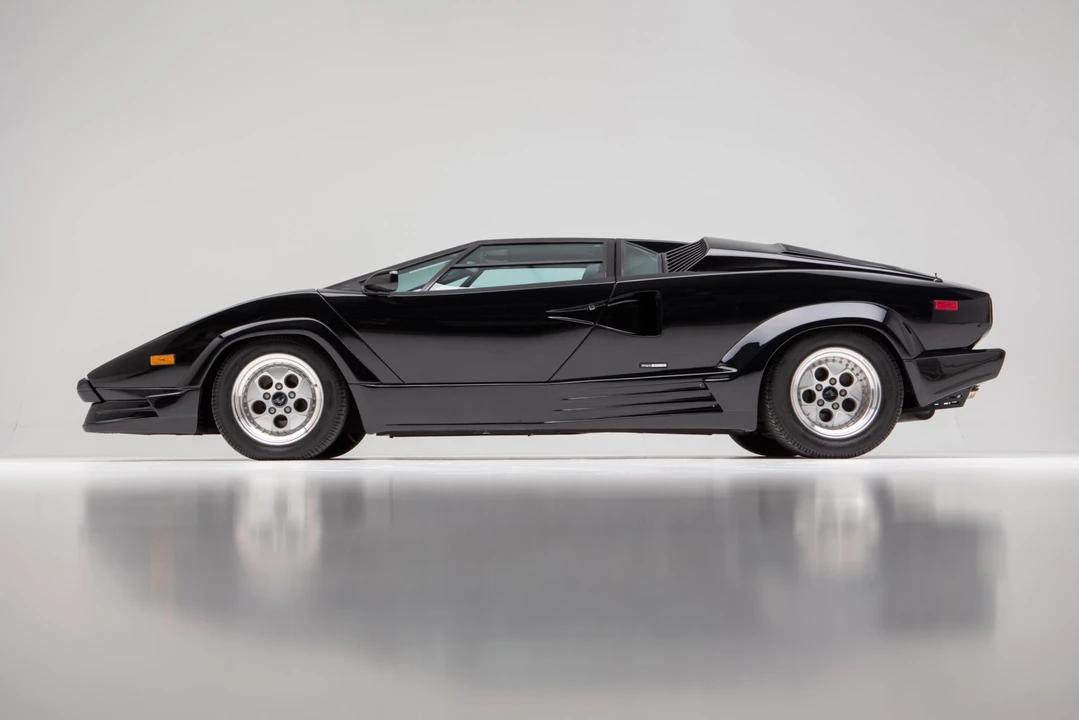 1989 Lamborghini Countach 25th Anniversary Edition - Image 23 of 31