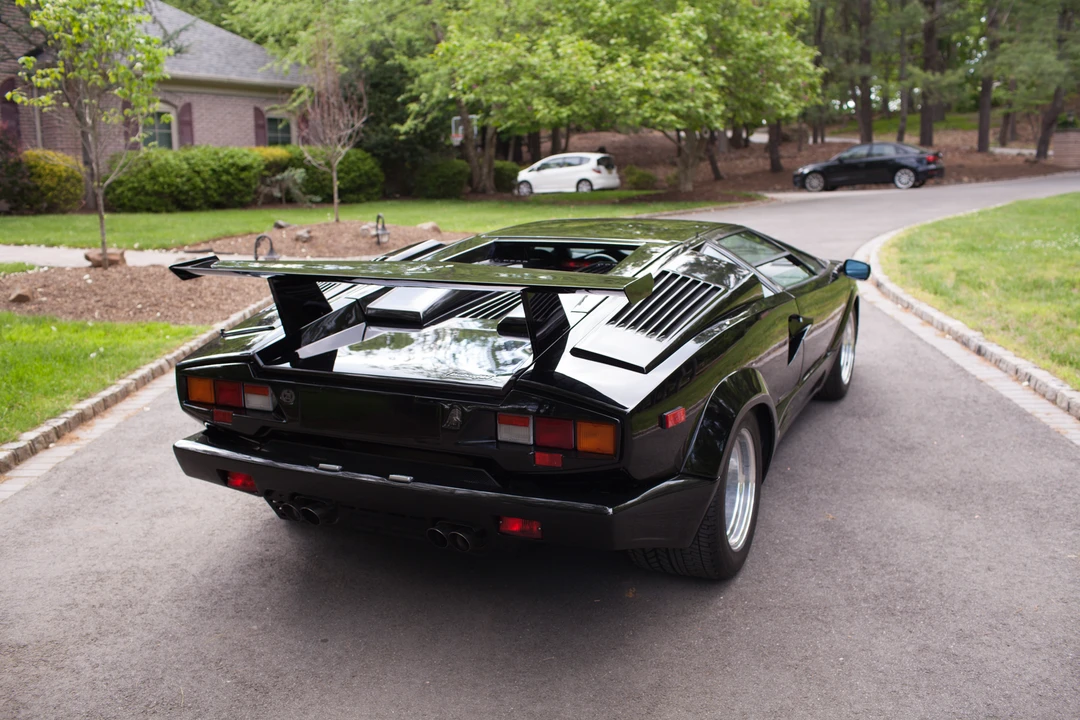 1989 Lamborghini Countach 25th Anniversary Edition - Image 15 of 31