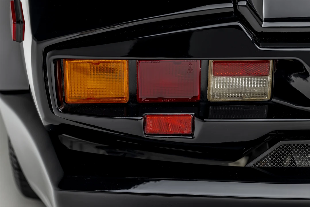 1989 Lamborghini Countach 25th Anniversary Edition - Image 31 of 31