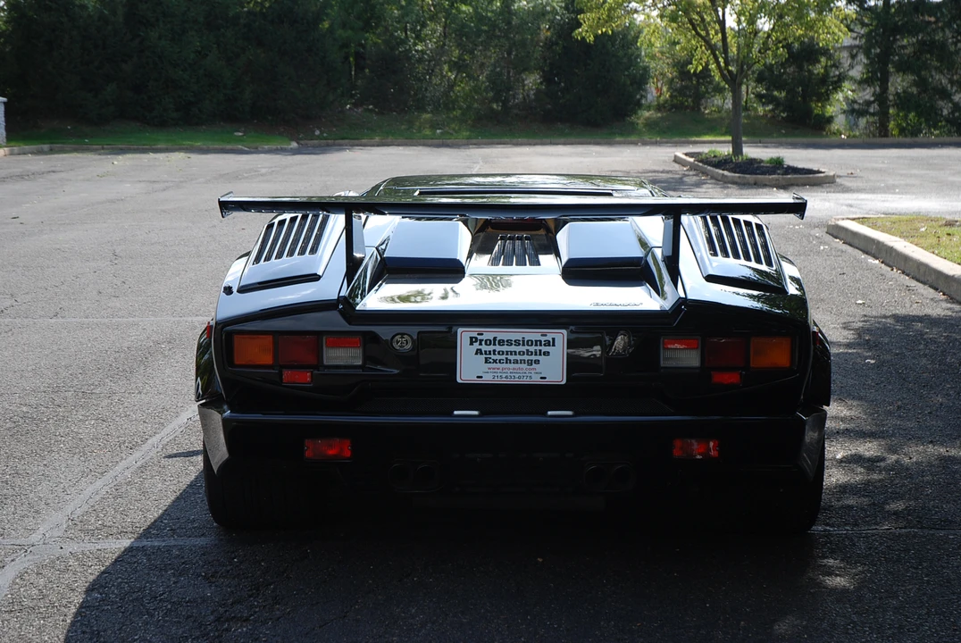 1989 Lamborghini Countach 25th Anniversary Edition - Image 14 of 31