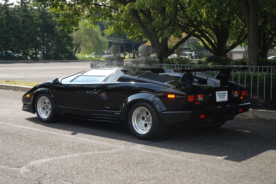 1989 Lamborghini Countach 25th Anniversary Edition - Image 18 of 31