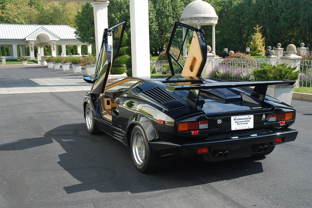 1989 Lamborghini Countach 25th Anniversary Edition - Image 16 of 31