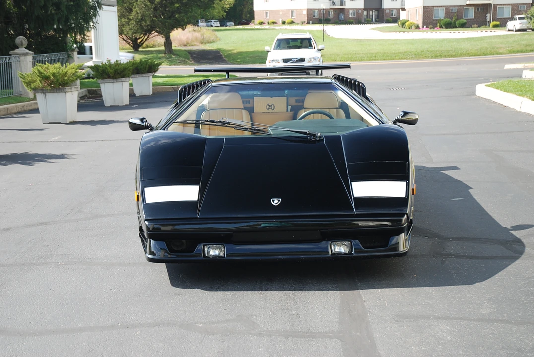 1989 Lamborghini Countach 25th Anniversary Edition - Image 4 of 31