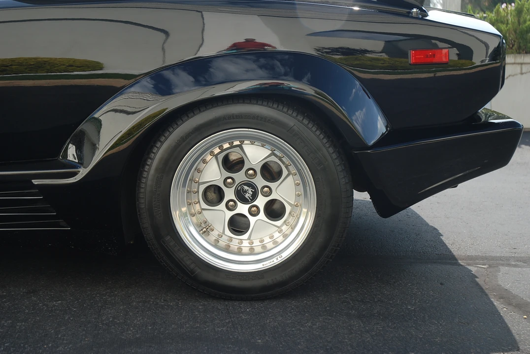 1989 Lamborghini Countach 25th Anniversary Edition - Image 27 of 31