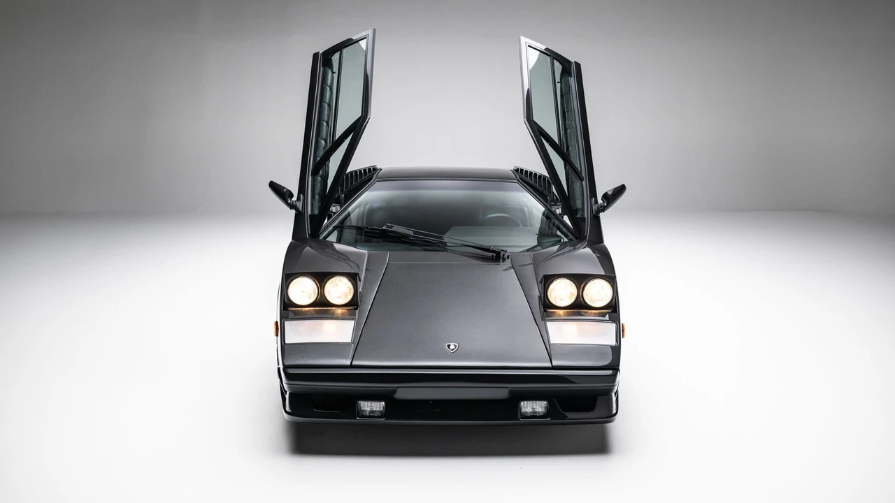 1989 Lamborghini Countach 25th Anniversary Edition - Image 14 of 31