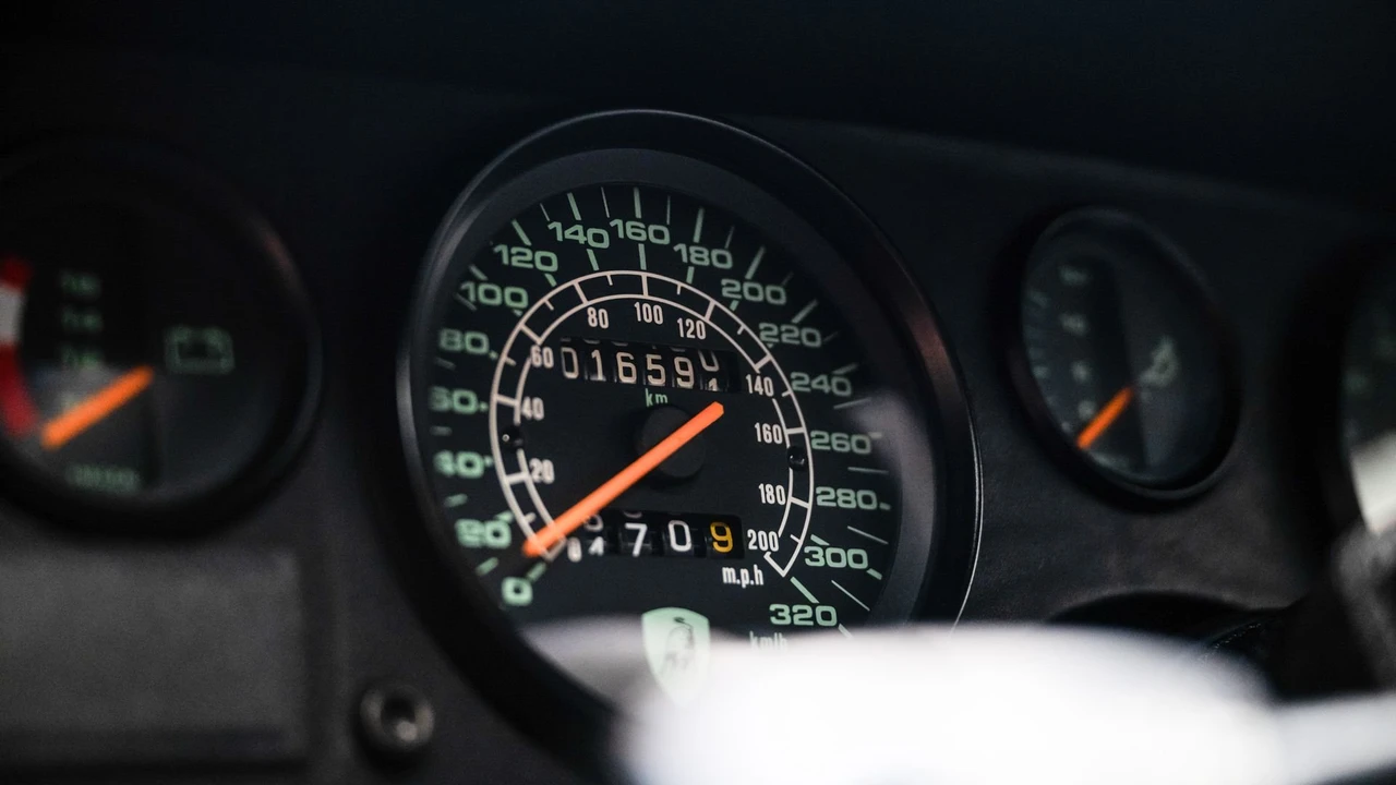 1989 Lamborghini Countach 25th Anniversary Edition - Image 9 of 31