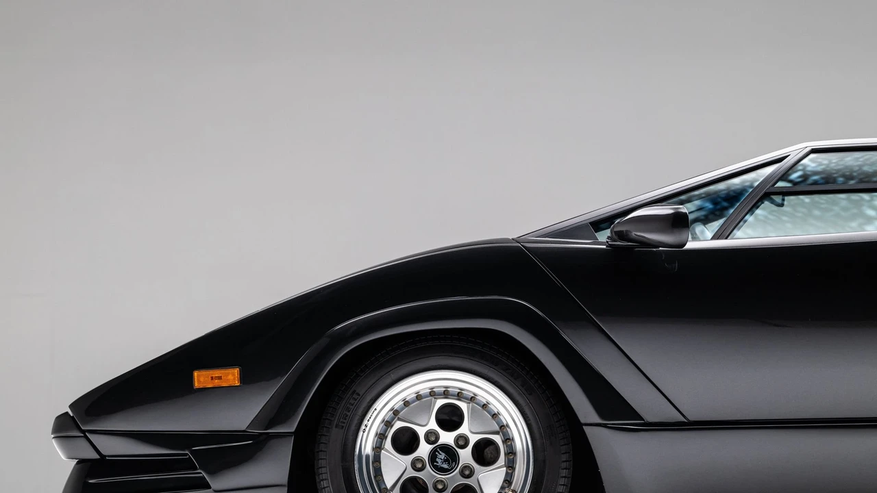 1989 Lamborghini Countach 25th Anniversary Edition - Image 30 of 31